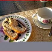 Sweet bread with poppy seeds and almonds