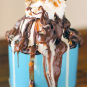 The Ultimate Gooey Caramel Brownie Mug Cake Sundae