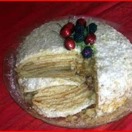 Pancakes Tarte with dulce de leche and apricots jam