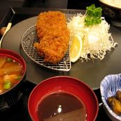 Japanese Breaded Pork Cutlets (Tonkatsu)