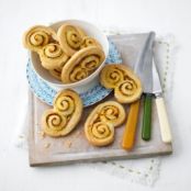 Sun-Dried Tomato and Rosemary Palmiers
