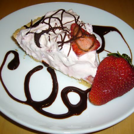 Strawberry Cheesecake Pie