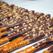 Toffee Crunch Pretzel Rods