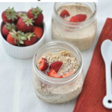Coconut Strawberry Overnight Oats