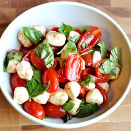 Cherry Tomato Caprese Salad