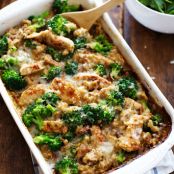Creamy Chicken Quinoa and Broccoli Casserole