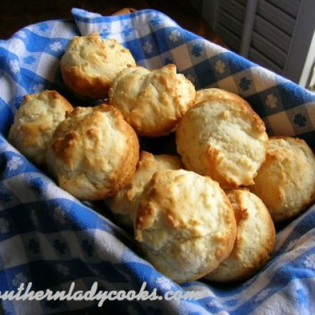 EASY MAYONNAISE ROLLS