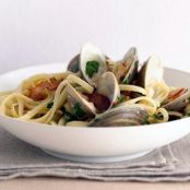 LINGUINE w/GRILLED CLAMS & BACON
