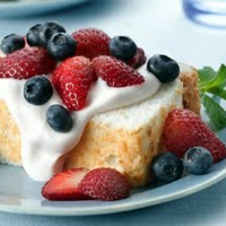 Strawberry-Cream Angel Food Cake