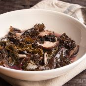 Garlic, Mushroom and Kale Soup