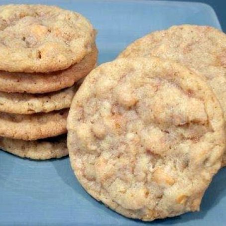 Oatmeal Butterscotch Toffee Chip Cookies