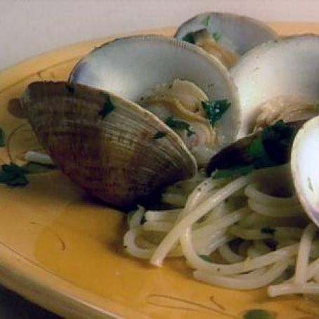 Clams with Spaghetti