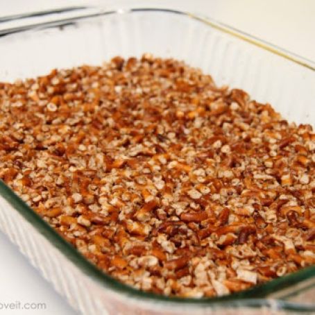 Raspberry Jello With A Sweet Pretzel Topping