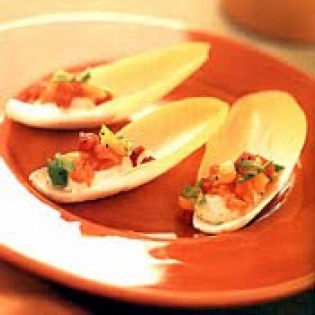 BELGIAN ENDIVE w/SMOKE SALMON & CREAM CHEESE