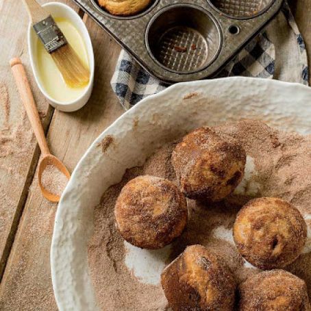 Cider Doughnut Muffins