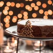 Glazed Holiday Gingerbread Cake