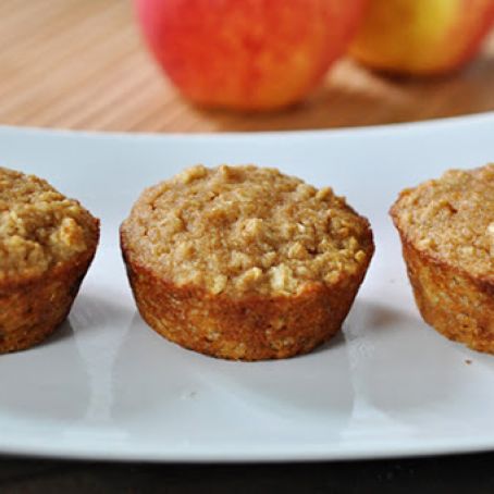 Healthy Applesauce Oat Muffins