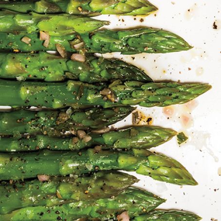 Steamed Asparagus with Shallot Vinaigrette