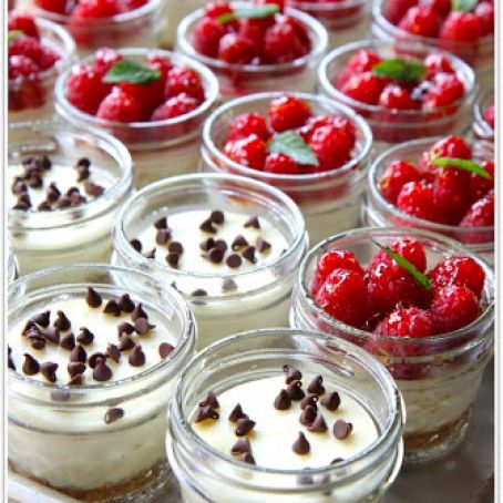 Cheesecakes in Jars