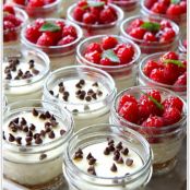 Cheesecakes in Jars
