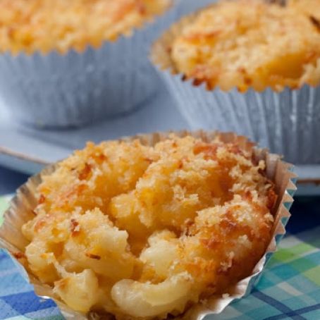 Quick-Fix Macaroni and Cheese Muffins