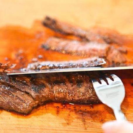 Grilled Skirt Steak Tacos