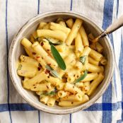 CREAMY VEGAN PUMPKIN PENNE