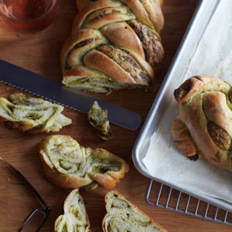 Braided Pesto Bread