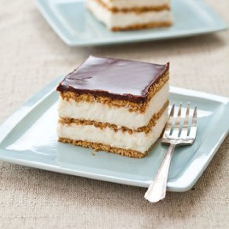 Cake: Eclair Cake (Homemade)