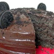 Oreo Cake with Chocolate Pan Frosting