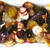 Roasted herbed veggie chips