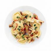 Ravioli With Apples and Walnuts
