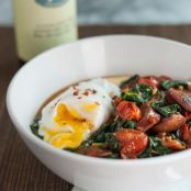 Polenta Bowl with Garlicky Spinach, Chicken Sausage & Poached Egg