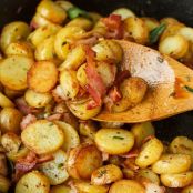 Pan-Fried Fingerling Potatoes with Bacon