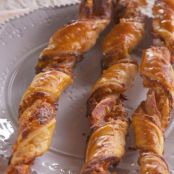 Lorraine's Bacon-Cheddar Straws