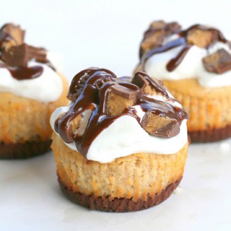 Reese's Peanut Butter Mini Cheesecakes