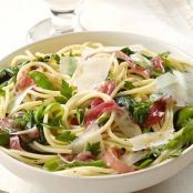 Spaghetti With Snap Peas and Prosciutto