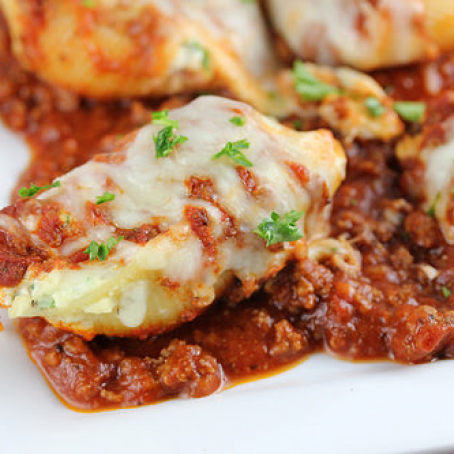 Lasagna Stuffed Shells