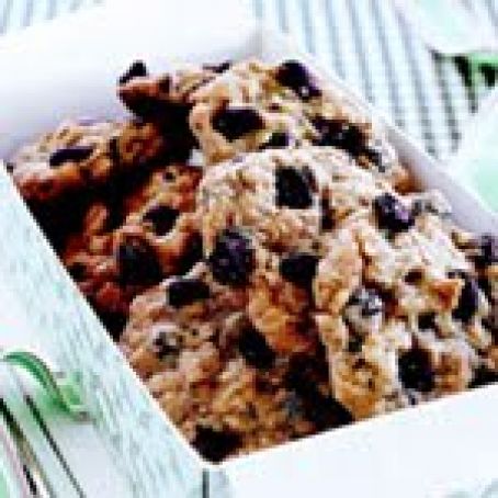 Holiday Oatmeal Cookies