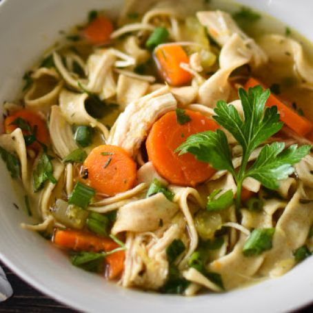 Instant Pot Lemon Chicken Noodle Soup