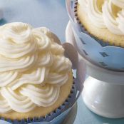 Almond Wedding Cupcakes