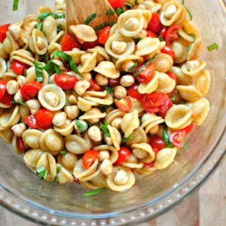 Caprese Pasta Salad