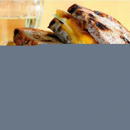 Smoked Cheddar, Caramelized Onion & Apple Grilled Cheese