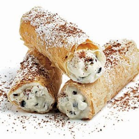 Chocolate Chip Cannoli