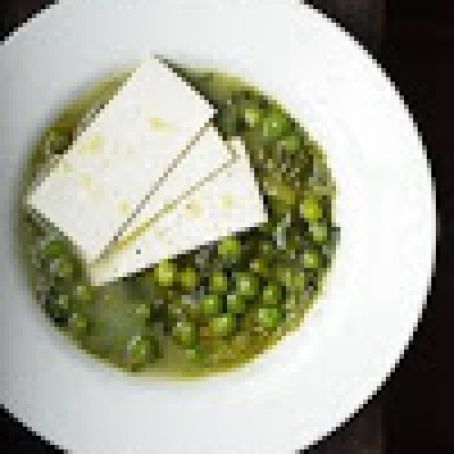 PEA & LETTUCE SOUP w/RICOTTA SALADA