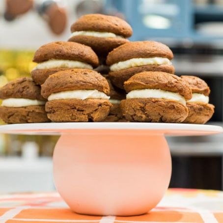 Pumpkin Whoopie Pies