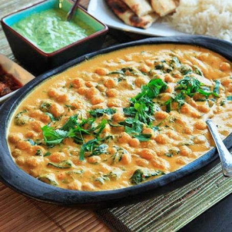 Chickpea, Coconut, and Cashew Curry