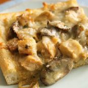 Creamy Chicken Marsala Pizza