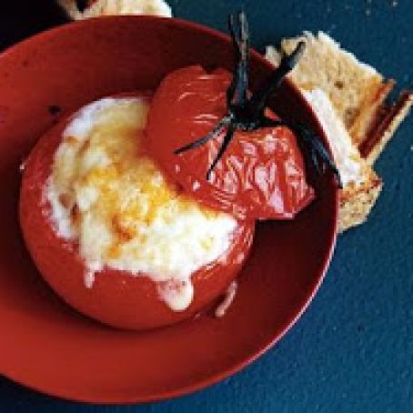 BAKED EGGS IN TOMATOES