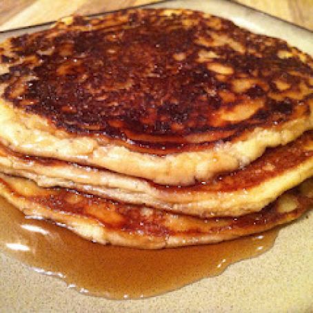 Low-Carb Cinnamon Vanilla Pancakes